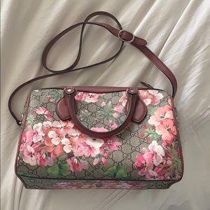 Gucci bloom cross body bag